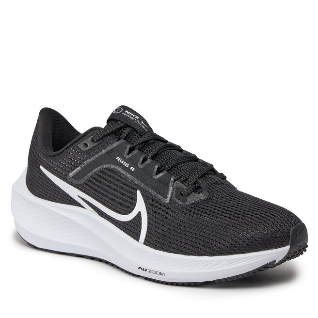Black & white nike air shop zoom pegasus