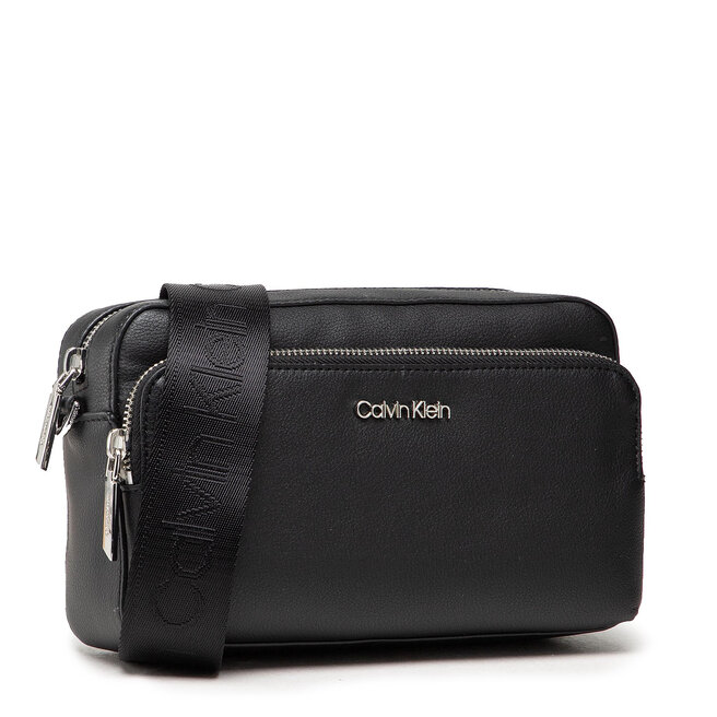 Calvin Klein Дамска чанта Calvin Klein Ck Must Camera Bag W/Pck K60K608410 BLK