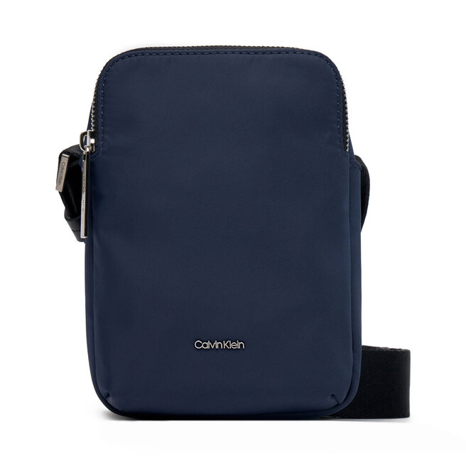 Saszetka Calvin Klein Business Tech Reporter Xs - Granatowy