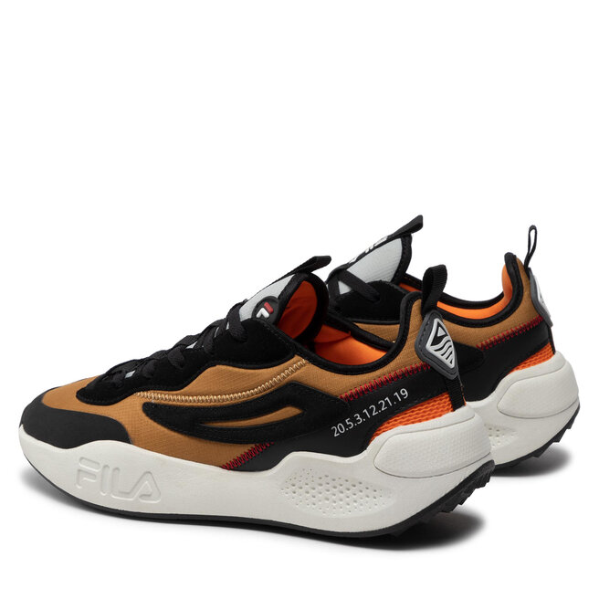 Fila uo exclusive luminance x hotsell disruptor sneaker