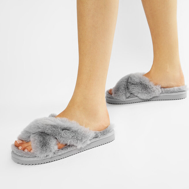 new womens slippers