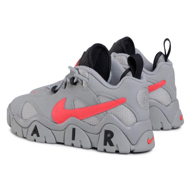 nike barrage low