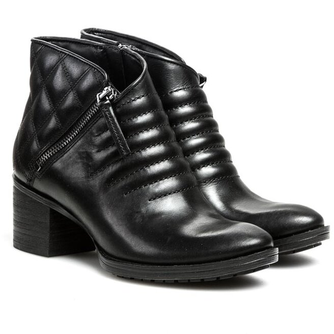 Clarks movie retro boots top