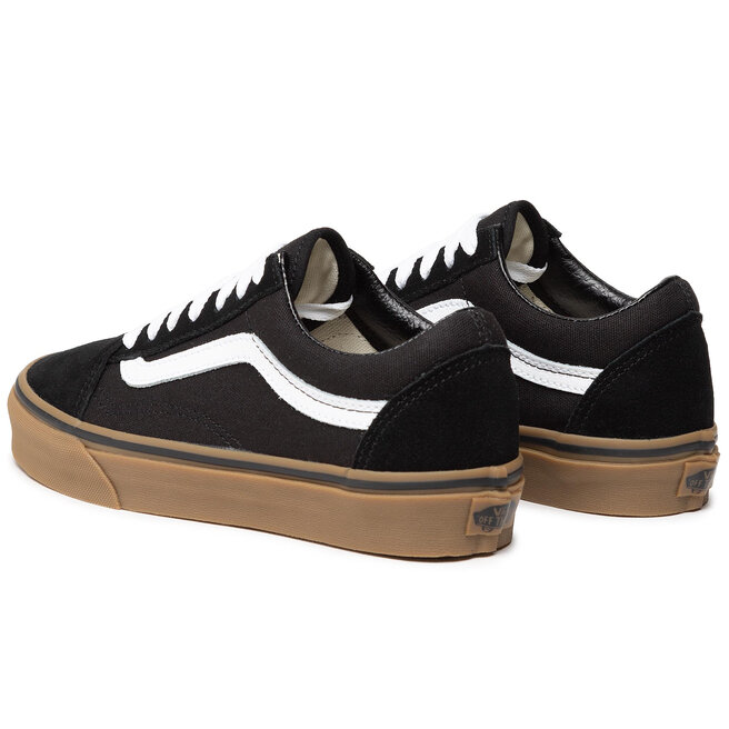 gum black vans