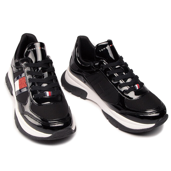 Tommy Hilfiger Sportcipő Tommy Hilfiger Low Cut Lace-Up Sneaker T3A4-30818-1022 S Black 999