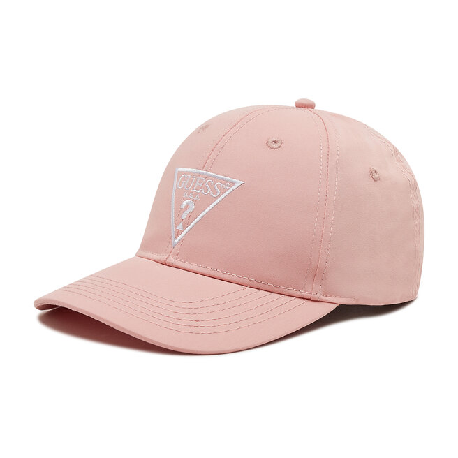 baseball cap a logo