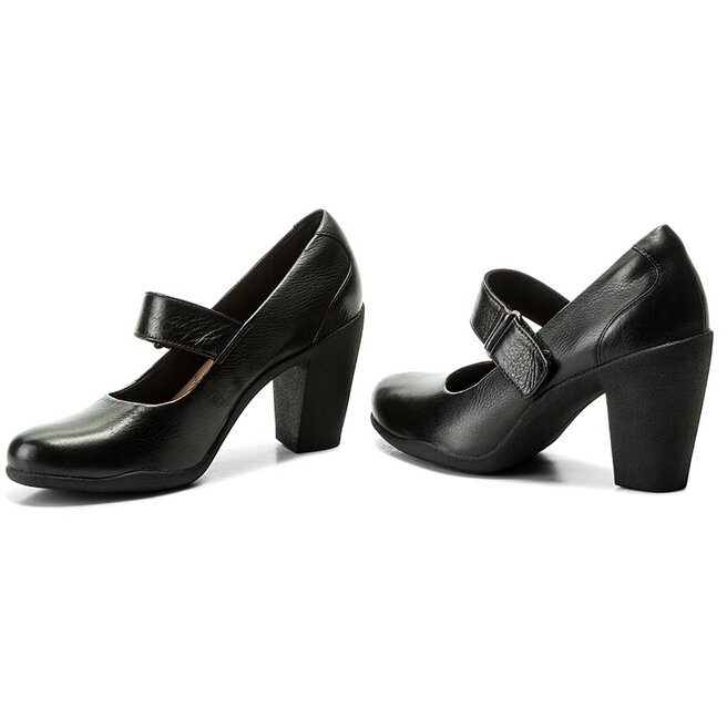 Clarks hot sale adya clara