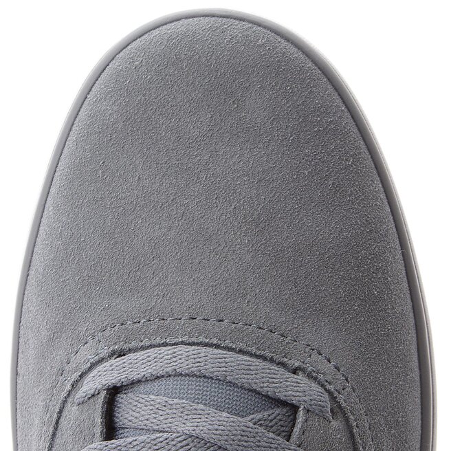 Nike 843895 2025