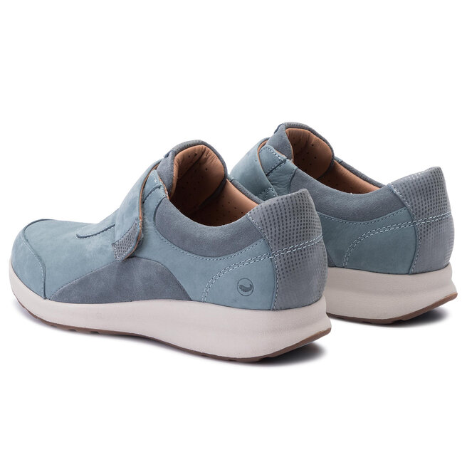 Clarks un adorn lo 2025