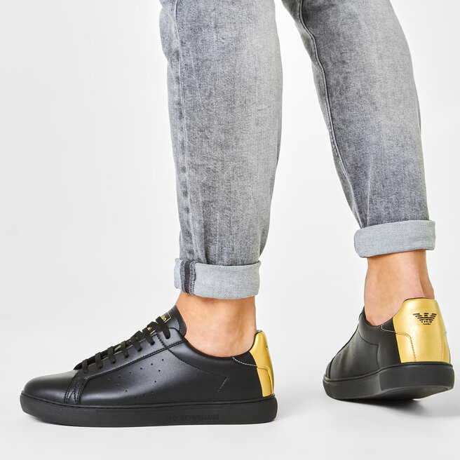 Снікерcи Emporio Armani X4X316 XM500 N024 Black/Old Gold Print •  Eobuv.com.ua