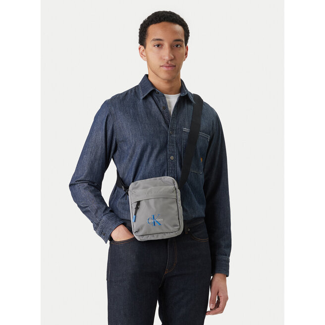 Saszetka Calvin Klein Bold Reporter LV04D3421G Szary -