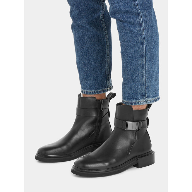 Calvin Klein Ghete Jodhpur Calvin Klein Jodhpur Boot W/ Iconic Plaque HM0HM01206 Ck Black BEH
