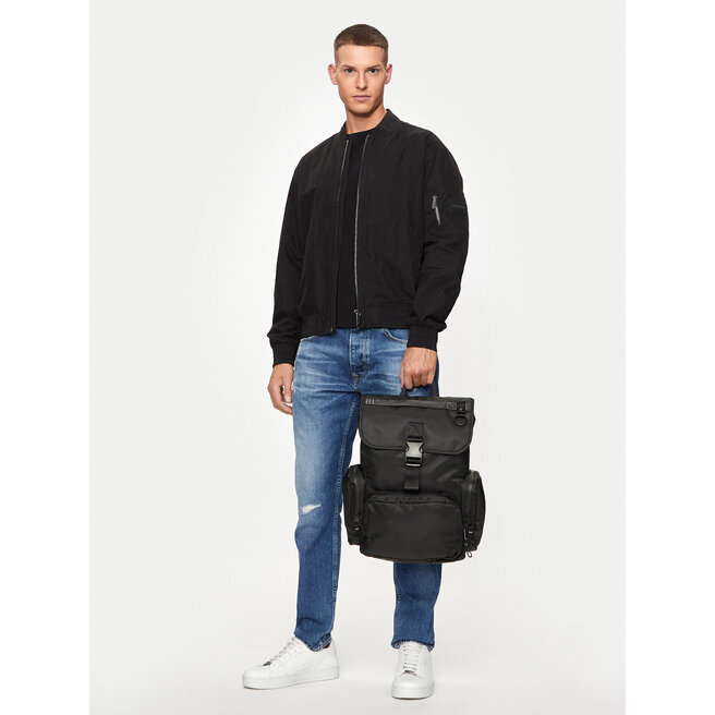 Plecak Calvin Klein Jeans Ultralight Flap Bp40 Nylon K50K510479 Czarny -