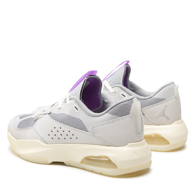 Nike Обувки Nike Jordan Air 200E DC9836 110 Summit White/Coconut Milk