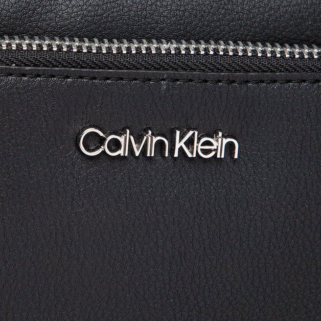 Torbica Calvin Klein Ck Must Camera Bag W/Pck K60K608410 BLK