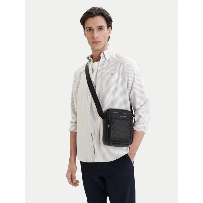 Saszetka Tommy Hilfiger Th Flag Monogram Mini Reporter AM0AM14138 Czarny -