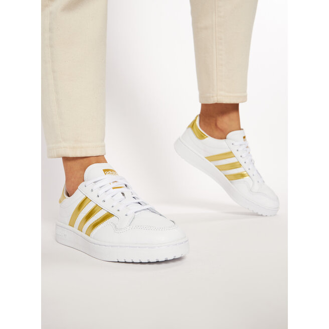 adidas Обувки adidas Team Court W EF6058 Ftwwht/Goldmt/Ftwwht
