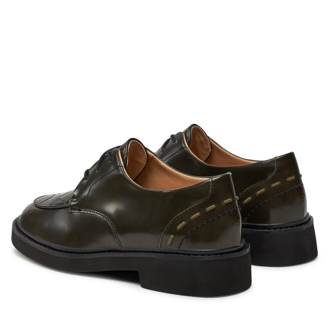 Oxfordy clarks sales