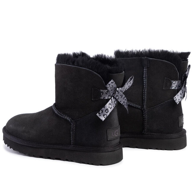 Ugg mini bailey bow ii hotsell noir