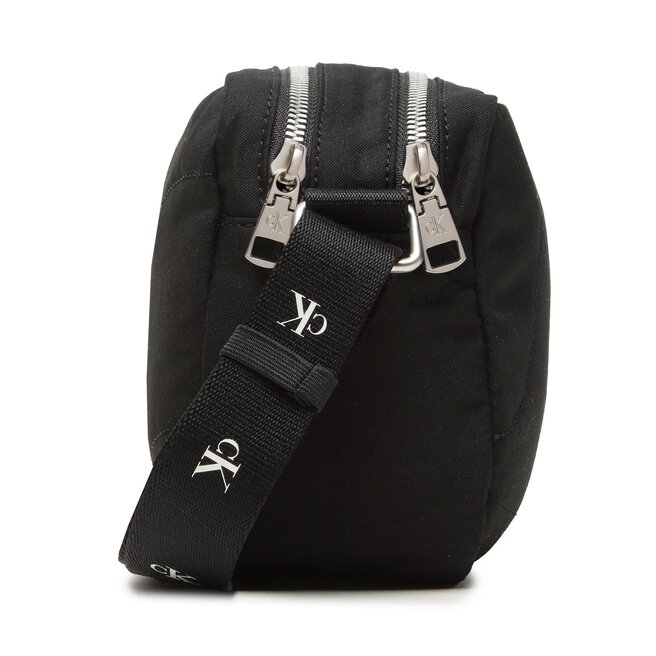 Rankinė Calvin Klein Ultralight Dblzip Camera Bag2I Qt K60K610853 Juoda eavalyne.lt