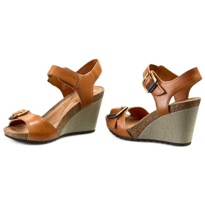 Clarks shop overly sparkle