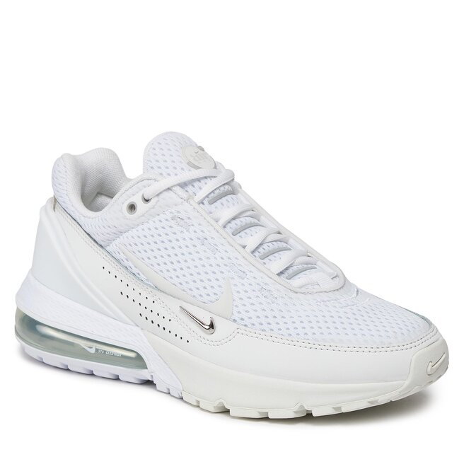 Nike air best sale max axis kaina