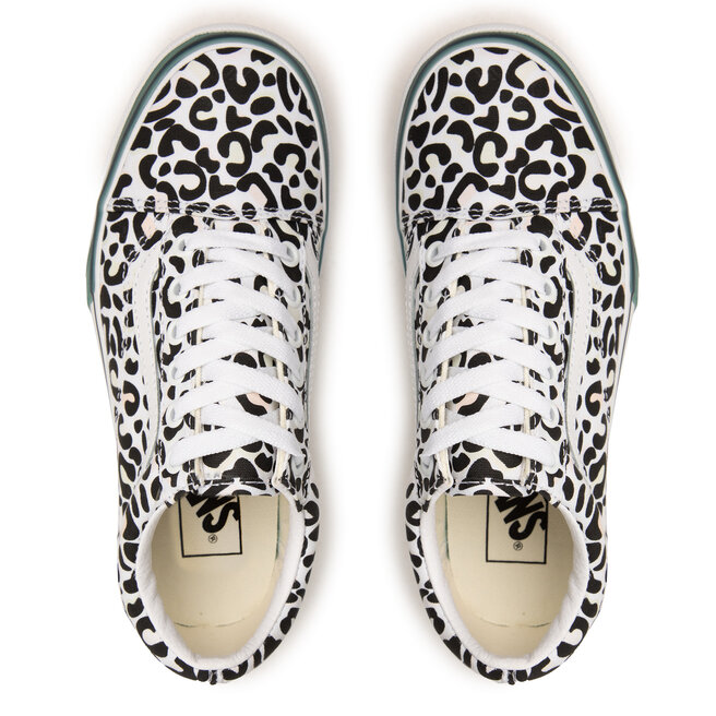 vans uv leopard