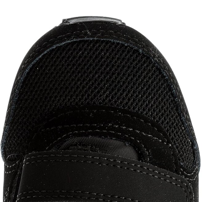 Pantofi Nike Md Runner 2 Psv 807320 006 Black Vivid Pink White