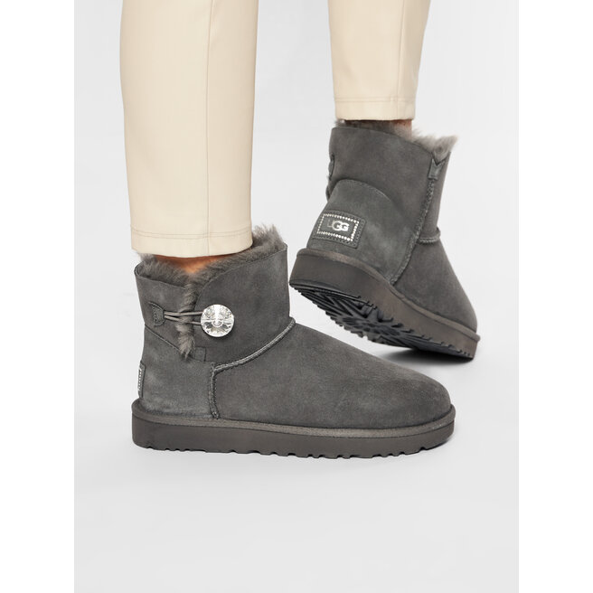 Ugg bailey clearance bling