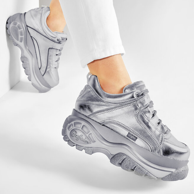 silver buffalo trainers