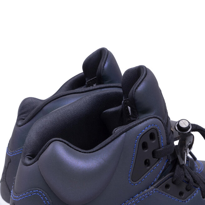 black and grey retro 5