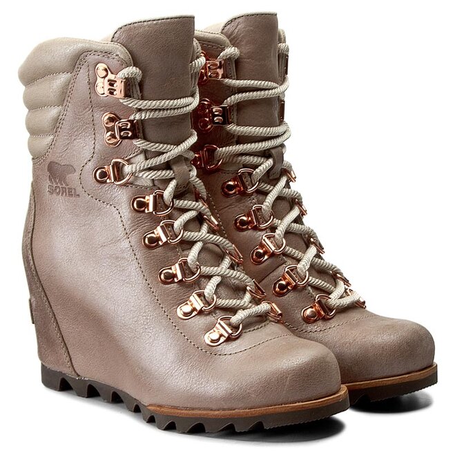 Sorel conquest wedge best sale holiday