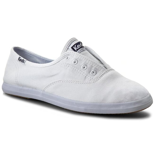 white chillax keds