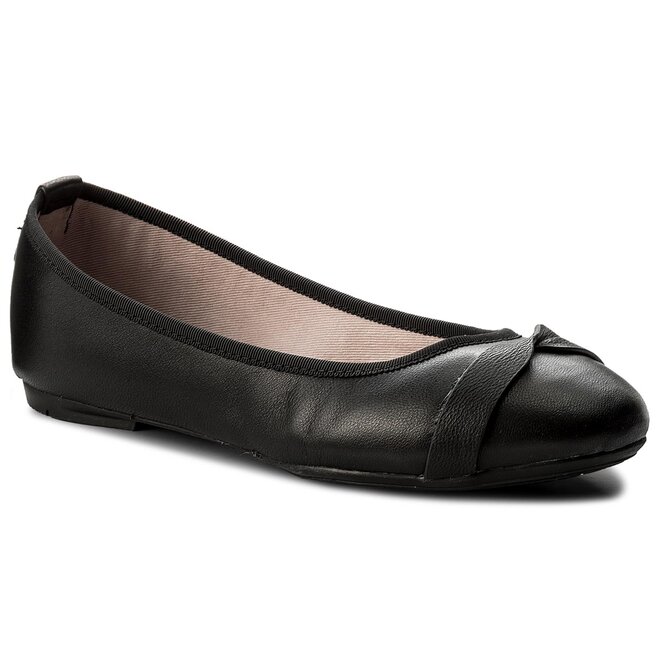 Butterfly twists ballerines store