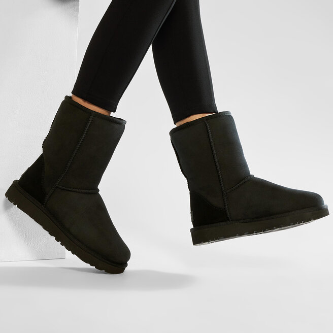 Ugg Pantofi Ugg W Classic Short II 1016223 W/Blk