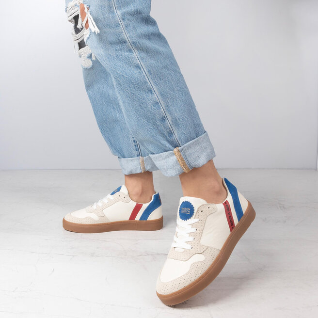 Scotch & online soda laurite