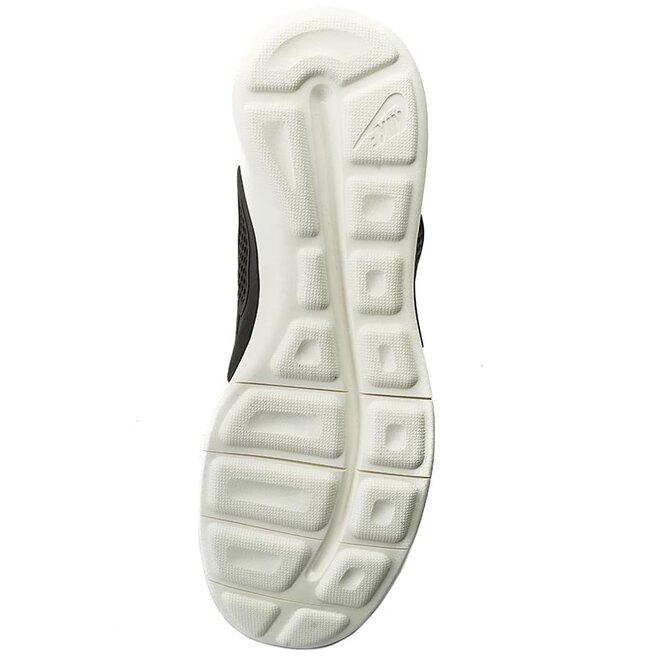 Nike arrowz prem top