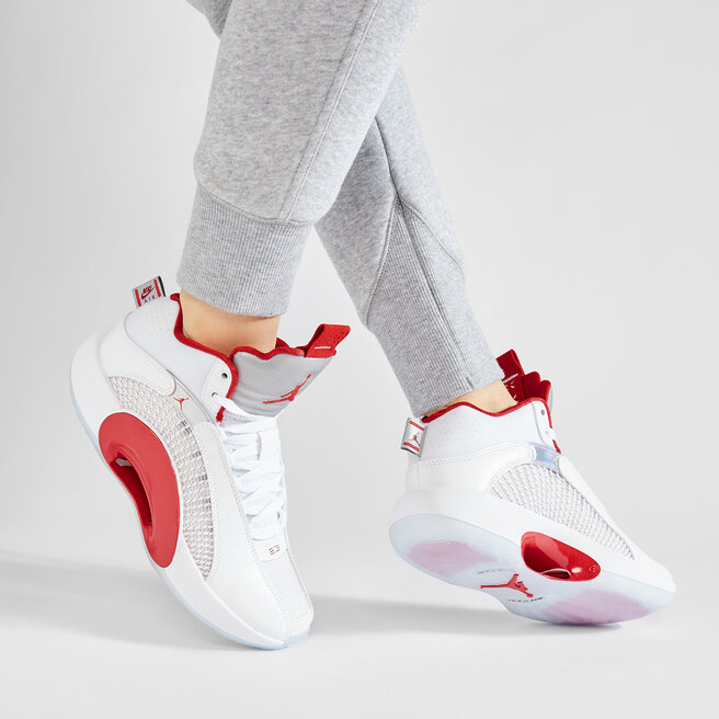 Взуття Nike Air Jordan XXXV (Gs) CQ9433 100 White/Fire Red/Metallic Silver  • Eobuv.com.ua