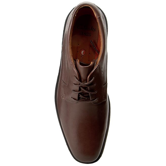 Clarks unbizley plain 2025