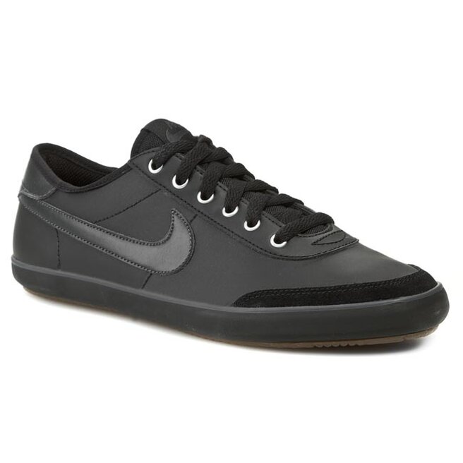 Nike sweeper hot sale