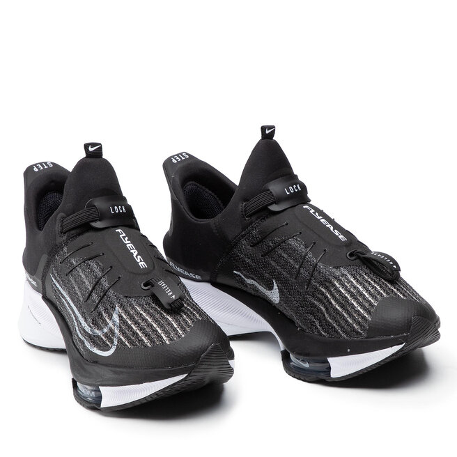 Nike Обувки Nike Air Zoom Tempo Next% Flyease CV1889 005 Black/White/White/Black