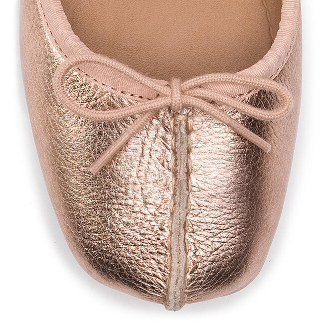 Clarks freckle top ice rose gold