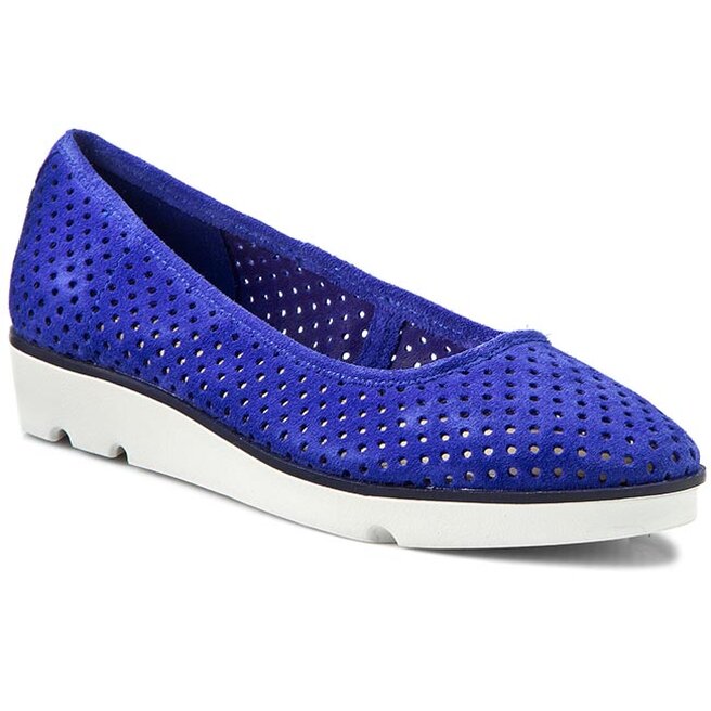 P buty Clarks Evie Buzz 261175944 Electric Blue eobuwie .pl
