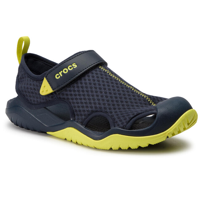 crocs swift water mesh