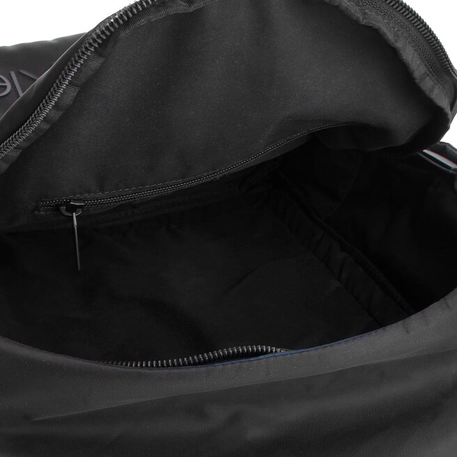 Mochila Calvin Klein Shadow Round Backpack K50K504391 1 zapatos.es