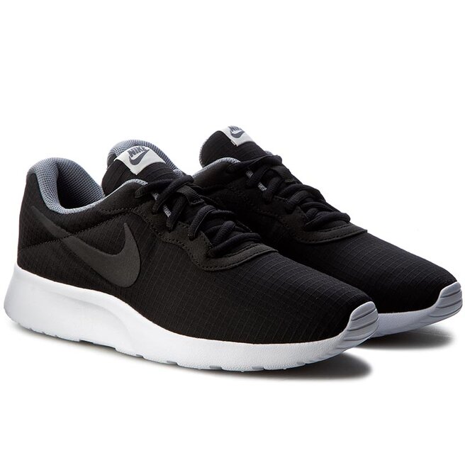 tanjun premium nike