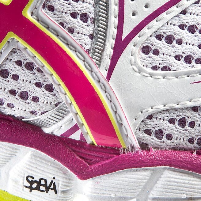 Asics t4a8n hot sale