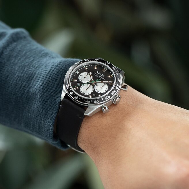 Ceas Timex Waterbury Dive Chronograph TW2V42500 Black epantofi.ro