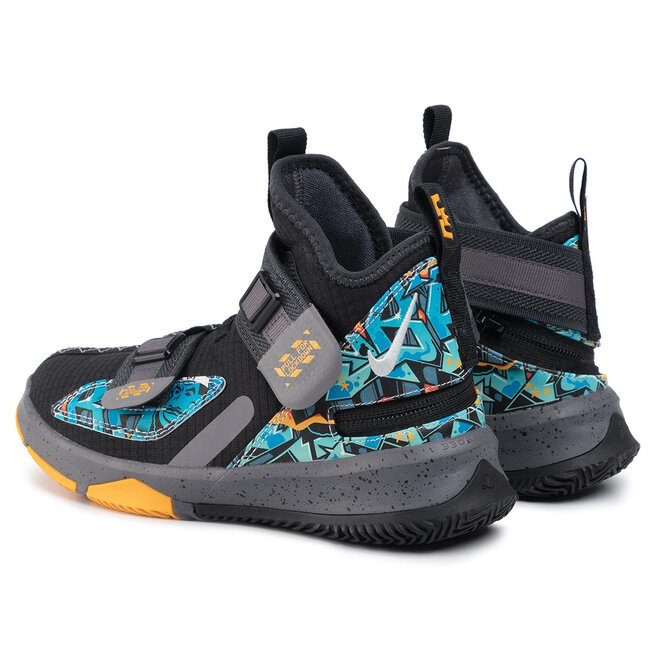 Lebron hot sale 13 flyease