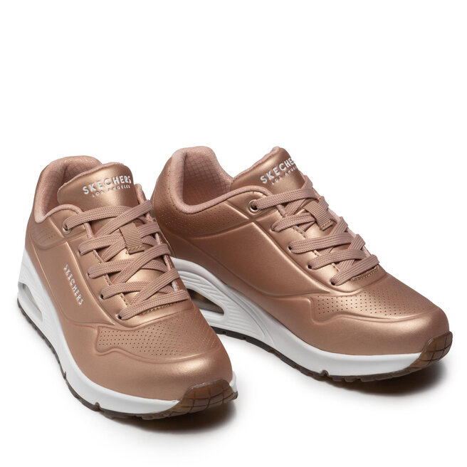 73691 skechers top
